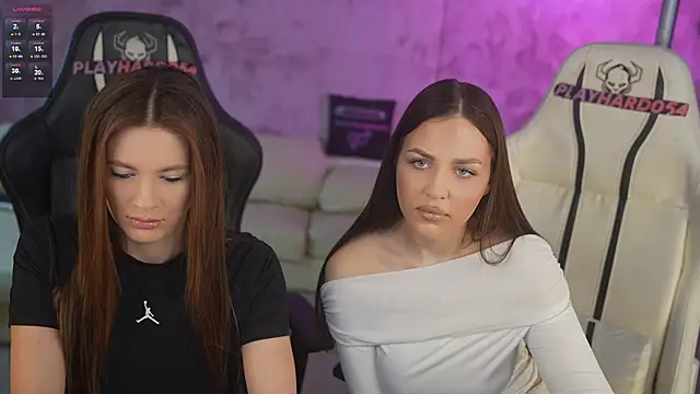 Julia  Star  online show from 03-20-26, 04:01