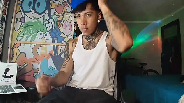 Nickhot0609 online show from 09-13-25, 03:06