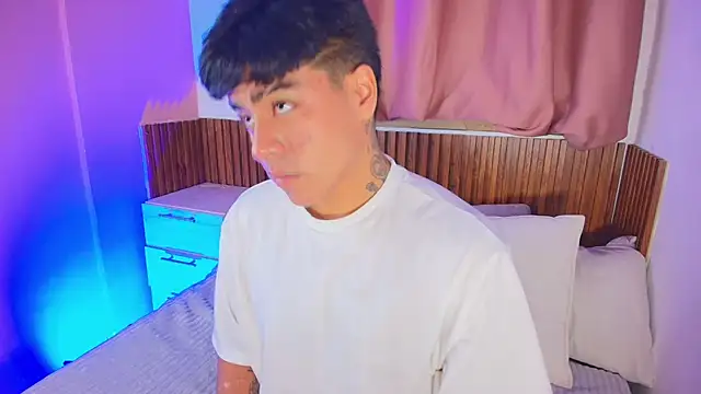 kiing azahell online show from 02-11-26, 03:00