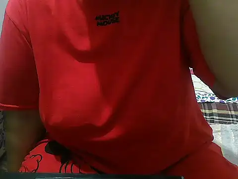 Snapshot of Queen_of_boobs01 chatting on 01-13-25, 06:59 Queen of boobs01 online show from 01-13-25, 06:59