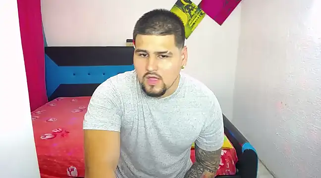 Snapshot of pitbullveryhot chatting on 03-22-25, 12:06 pitbullveryhot online show from 03-22-25, 12:06