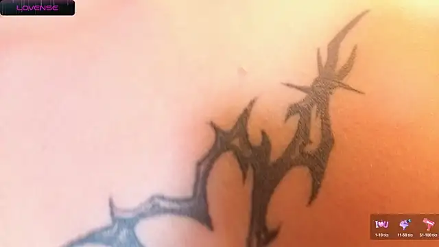 Kitty fox b online show from 03-25-26, 01:11