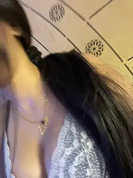 Snapshot of sexy_kaaylie chatting on 01-17-25, 01:36 sexy kaaylie online show from 01-17-25, 01:36