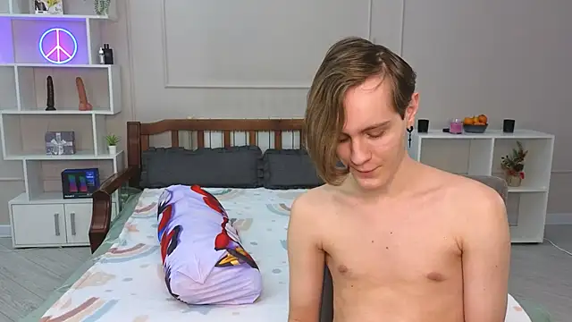 Snapshot of nikompell chatting on 01-04-25, 02:35 nikompell online show from 01-04-25, 02:35