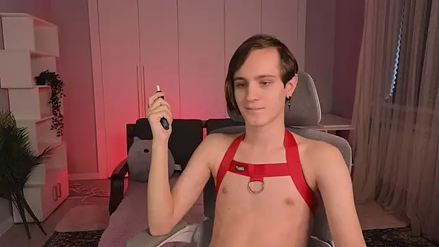 Snapshot of nikompell chatting on 02-09-25, 04:46 nikompell online show from 02-09-25, 04:46