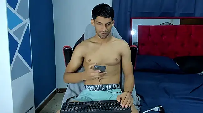 Snapshot of mike_shelby21 chatting on 12-31-24, 06:16 mike shelby21 online show from 12-31-24, 06:16