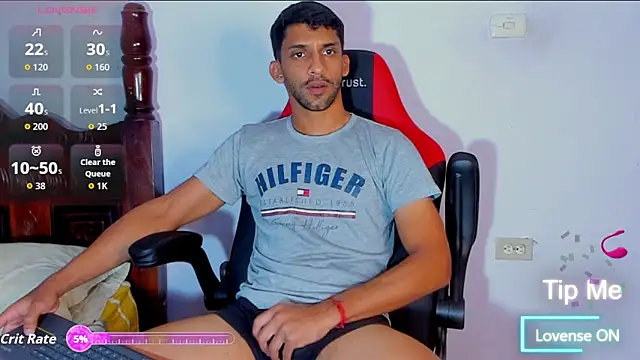 Snapshot of mike_shelby21 chatting on 10-29-25, 02:14 mike shelby21 online show from 10-29-25, 02:14