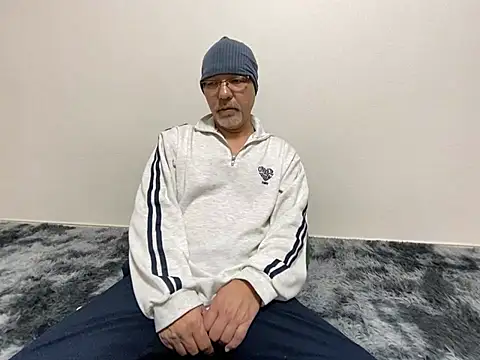 Grandpa29hijii online show from 02-11-25, 12:37