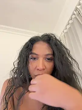 IamCrystal2 online show from 05-16-26, 12:29