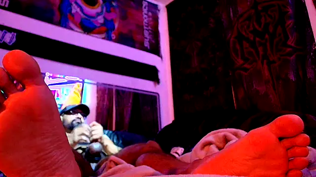 Snapshot of HORNYMEXDAD chatting on 12-09-24, 02:39 HORNYMEXDAD online show from 12-09-24, 02:39