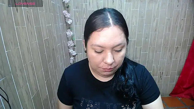 solyeria online show from 05-22-26, 04:30