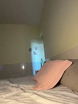 Snapshot of Bia_sexynovaes chatting on 01-23-25, 06:35 Bia sexynovaes online show from 01-23-25, 06:35