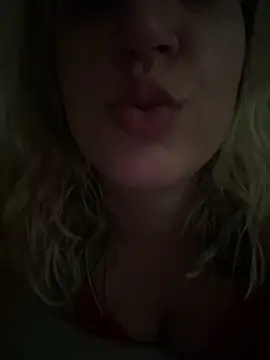 Snapshot of Bia_sexynovaes chatting on 01-29-25, 07:15 Bia sexynovaes online show from 01-29-25, 07:15