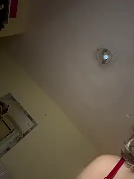 Snapshot of Bia_sexynovaes chatting on 02-17-25, 10:58 Bia sexynovaes online show from 02-17-25, 10:58