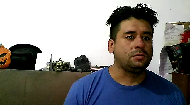 Snapshot of Joy2jordyson chatting on 12-13-24, 02:54 Joy2jordyson online show from 12-13-24, 02:54