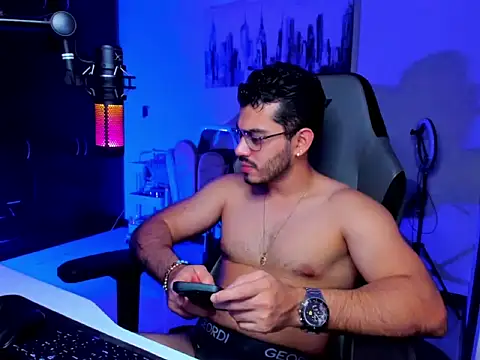 BrunoD31 online show from 02-15-26, 04:53