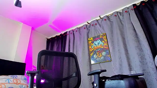 Giomar Reyes online show from 03-08-26, 10:24