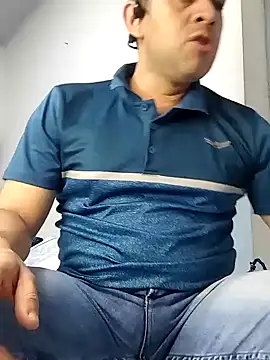 Snapshot of CRISTHIAN_GREY01 chatting on 12-08-24, 03:53 CRISTHIAN GREY01 online show from 12-08-24, 03:53