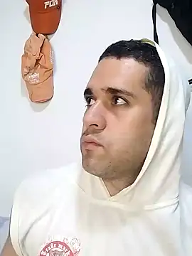 Snapshot of CRISTHIAN_GREY01 chatting on 01-14-25, 05:51 CRISTHIAN GREY01 online show from 01-14-25, 05:51