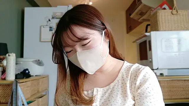 Snapshot of _Yui_ chatting on 10-03-25, 03:36 Yui online show from 10-03-25, 03:36