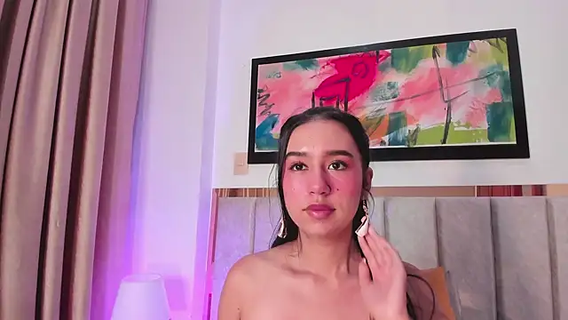 LaraGoldd online show from 12-20-24, 01:03