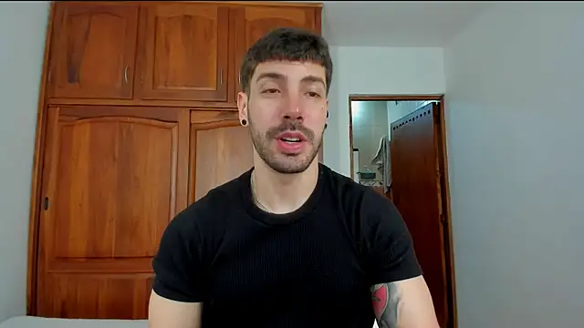 Guyinthemountain online show from 06-24-26, 04:17