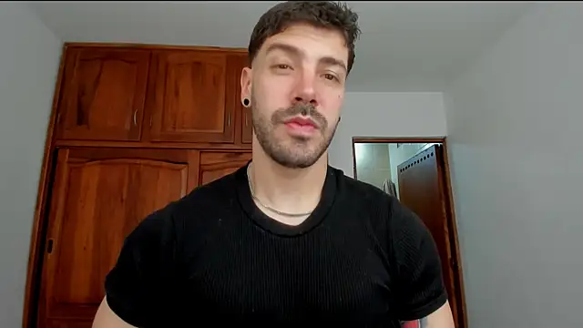 Guyinthemountain online show from 07-02-26, 05:41
