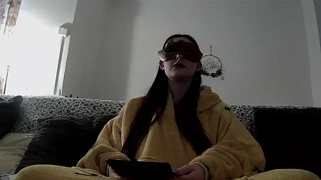 LexiSnowUK online show from 01-08-26, 09:44