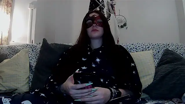 LexiSnowUK online show from 01-13-26, 09:47