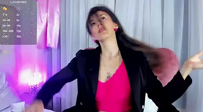  jade white  online show from 01-14-25, 12:56