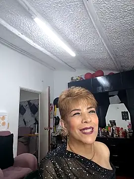 Snapshot of Angelina_Stone_65 chatting on 04-29-26, 02:15 Angelina Stone 65 online show from 04-29-26, 02:15