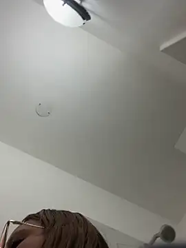 MelanieRoah online show from 10-22-25, 01:11