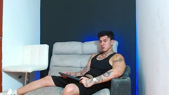 JUSTIN FULLER1 online show from 02-26-26, 10:31