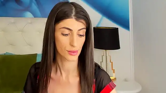 Snapshot of SkinnyDolly chatting on 03-04-25, 09:54 SkinnyDolly online show from 03-04-25, 09:54