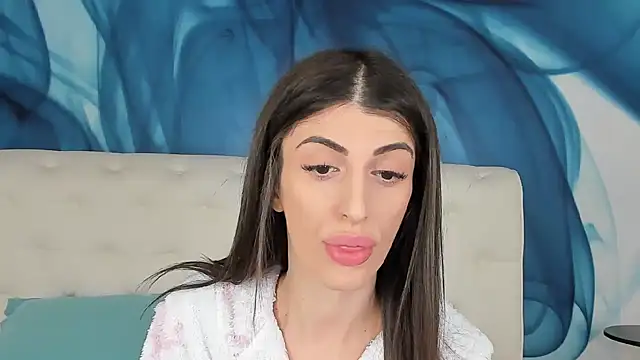 Snapshot of SkinnyDolly chatting on 01-11-26, 09:20 SkinnyDolly online show from 01-11-26, 09:20