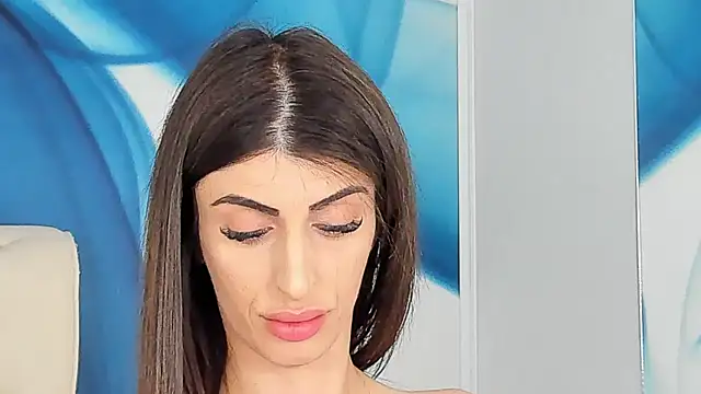 Snapshot of SkinnyDolly chatting on 02-13-26, 09:44 SkinnyDolly online show from 02-13-26, 09:44