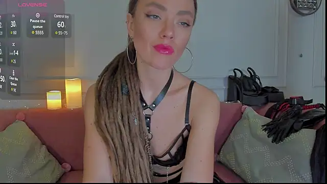 KellyFouler online show from 02-23-25, 01:32