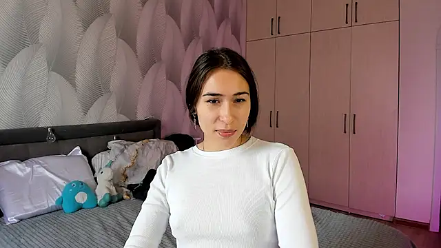 Bambiii bby online show from 12-18-24, 05:37