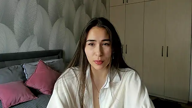 Bambiii bby online show from 05-26-26, 05:47
