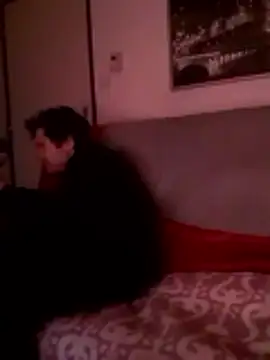 Snapshot of crems77 chatting on 01-10-26, 07:59 crems77 online show from 01-10-26, 07:59