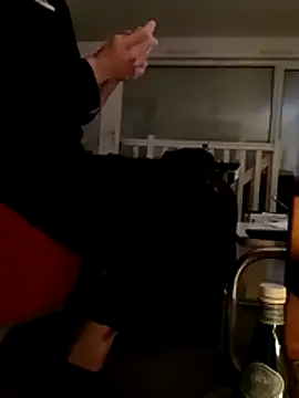 Snapshot of crems77 chatting on 02-11-26, 10:26 crems77 online show from 02-11-26, 10:26