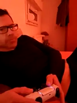 crems77 online show from 04-12-26, 02:27