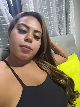 lariic online show from 02-15-25, 05:07