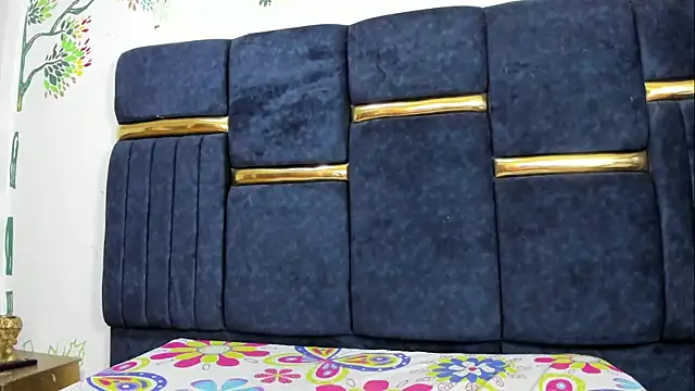 skaysanchez1 online show from 02-05-26, 07:51