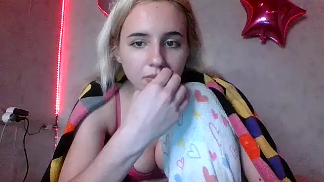 Puregirlaa online show from 02-27-25, 05:47