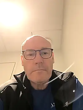 bogland33 online show from 11-13-25, 04:50