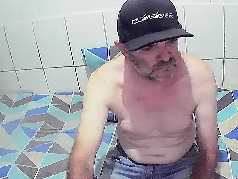 Snapshot of pierdona chatting on 10-31-25, 07:59 pierdona online show from 10-31-25, 07:59