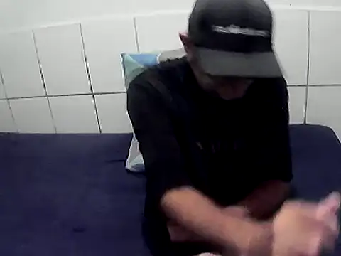 Snapshot of pierdona chatting on 01-16-26, 08:02 pierdona online show from 01-16-26, 08:02