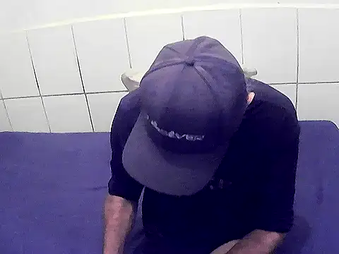 Snapshot of pierdona chatting on 02-08-26, 01:36 pierdona online show from 02-08-26, 01:36