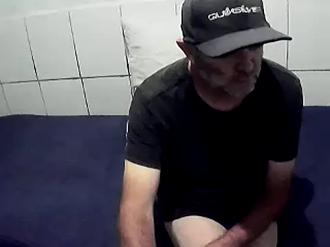 pierdona online show from 04-17-26, 08:01